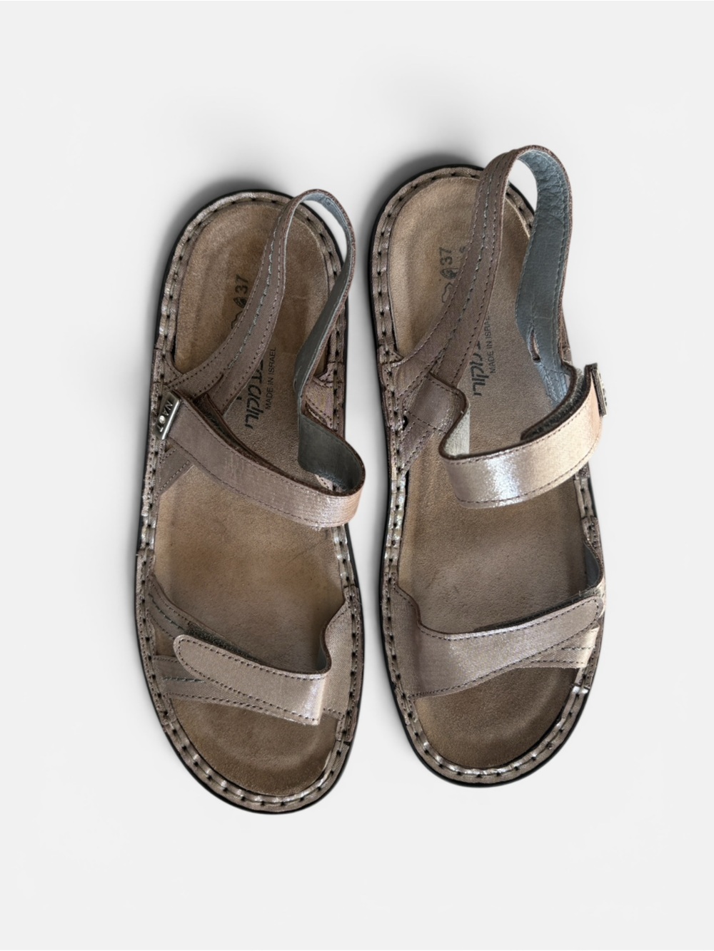 Naot Evora sandals In Gold Rose Metallic Leather Slingback 37 All Day Comfort